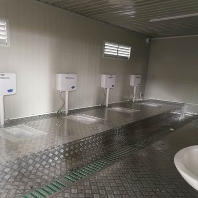 20FT/40FT Προσαρμοσμένο Skid Portaloo Εξωτερική Κινητή Φορητή τουαλέτα Προετοιμασμένη τουαλέτα για προώθηση εμπορικού κέντρου