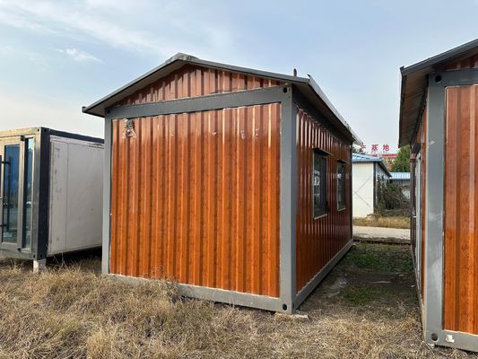 Χάλυβα Φτιαγμένο Σταθερό ξύλο Στάρια Prefab Container House Flat Pack σε πολλαπλά μεγέθη με προαιρετικά τείχη και στέγη