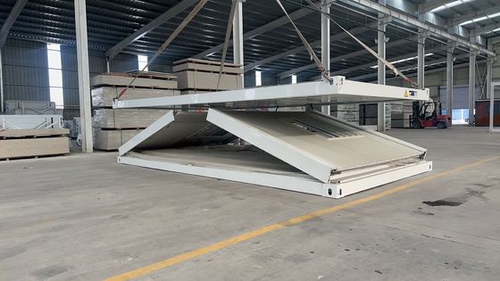 Ανοικτά Prefab Container Σπίτια Stackable φορητό Container Σπίτι με EPS σάντουιτς Πίνακα οροφή και το παράθυρο του αλουμινίου