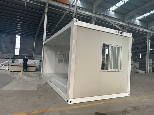 Εύκολη εγκατάσταση Πολυλειτουργικό 20FT / 40FT Προσαρμοσμένο κινητό προετοιμασμένο μοντέρνο σπίτι με αναδιπλούμενο μικρό σπίτι και σπίτι εμπορευματοκιβωτίου