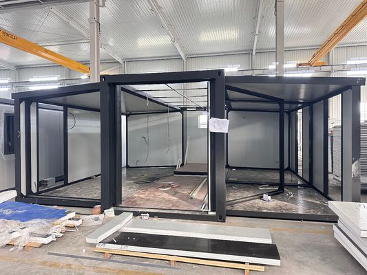 Σύγχρονα μικροσκοπικά προκατασκευασμένα επεκτάσιμα σπιτάκια εμπορευματοκιβωτίων διπλώματα 20ft 40ft προσαρμοσμένο χρώμα