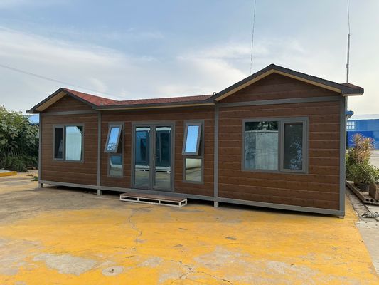 Επαγγελματική εξατομίκευση Flat Pack Accommodation Hurricane Proof Prefab Container Houses με διάρκεια ζωής 15-30 ετών