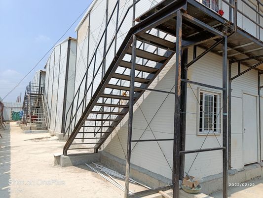 Ελαφρύ χάλυβα σύγχρονη προκατασκευασμένη πυρόστατη νερόστατη προκατασκευασμένη συλλογική κοιτώνα σπίτι σε 20-30 χρόνια διάρκεια ζωής