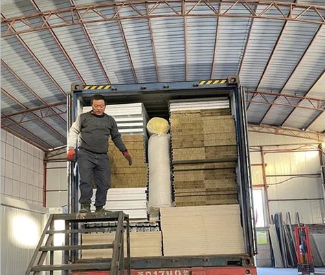 Σύγχρονα Κατασκευασμένα Σπίτια Λούξου με Πλεονέκτημα Προστασίας του Περιβάλλοντος